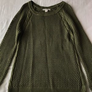 🌹 Closed knitted sweater